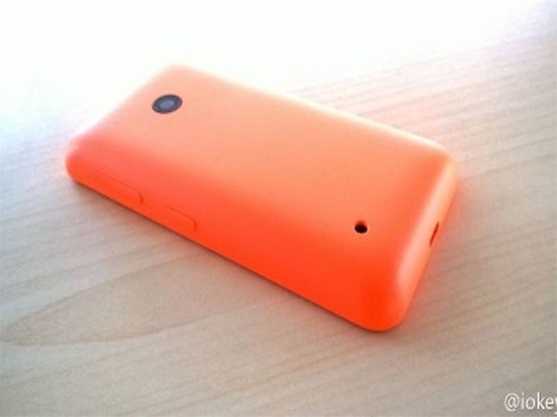 lumia530back